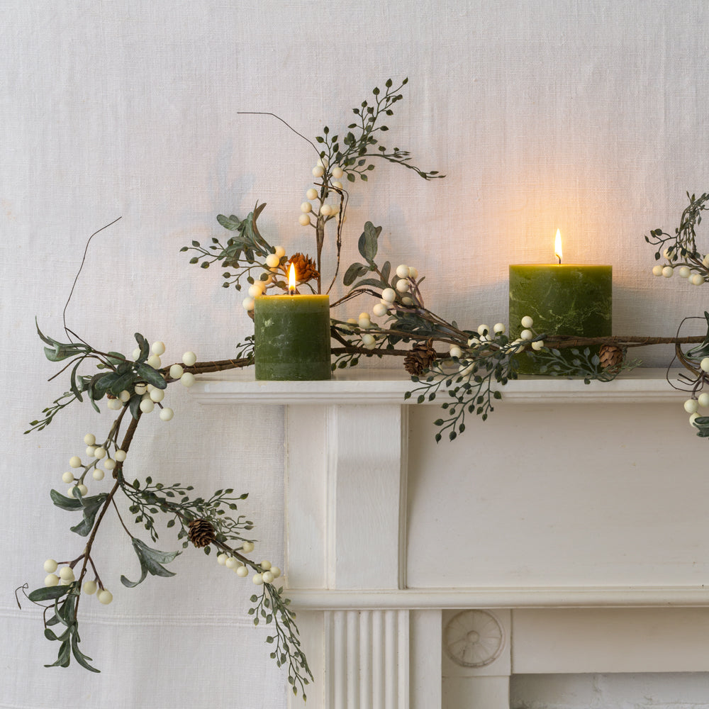 Artificial Christmas Winter Berry Garland - 2 Colours