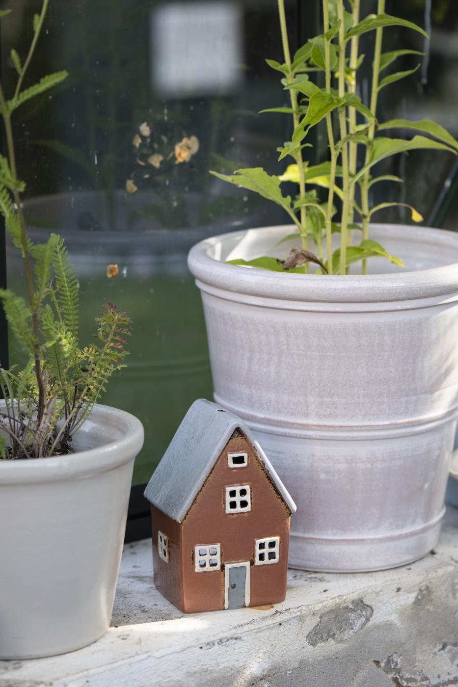 off-white plant pot