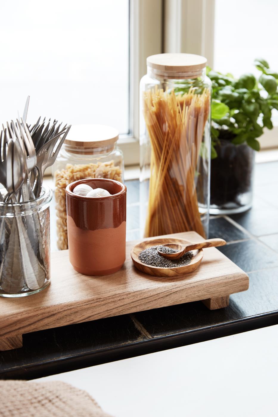 wooden pedestal stand