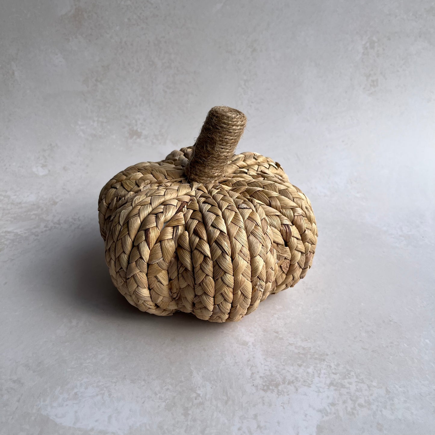 Natural Jute Pumpkin 18.5cm