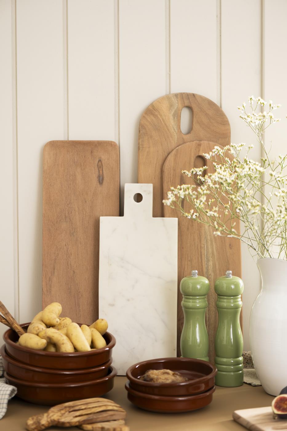 white marble serving platter tray